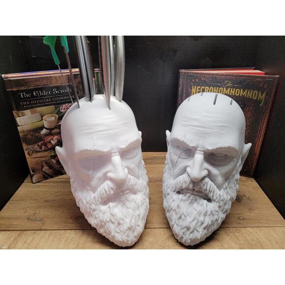 God of War Kratos Knife Block - GOW Ragnarok Norse Diety Bust - Streaming Gift